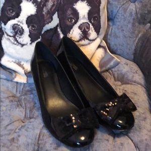 Michael Kors Patent Leather Shoes with Bows